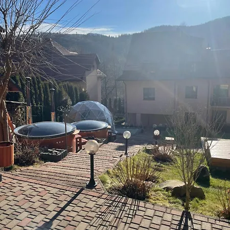 краса карпат Hotel