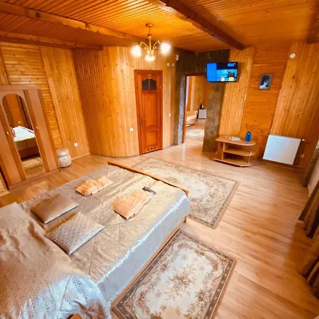 краса карпат Hotel Yaremche